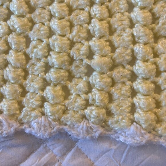 Handmade Crochet Blanket Soft Yellow White Border Rectangle Baby Crib Throw - Picture 4 of 5
